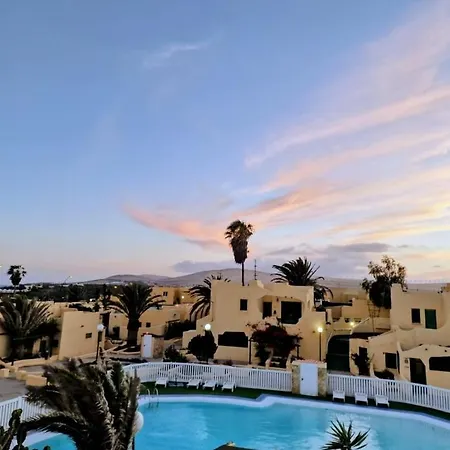 Con Jacuzzi Vistas A La Piscina Apartamento