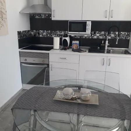 Con Jacuzzi Vistas A La Piscina